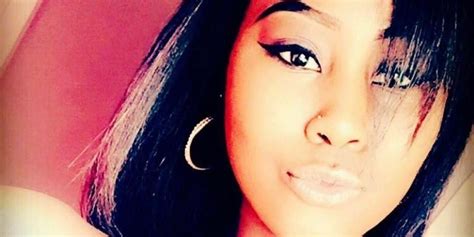 Tovonna Holton, 15, Commits Suicide After Nude。